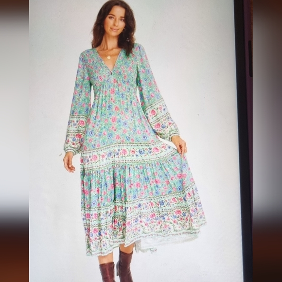 Arnhem Phoebe shirred boho dress in sage NWT size 10 - Picture 4 of 9